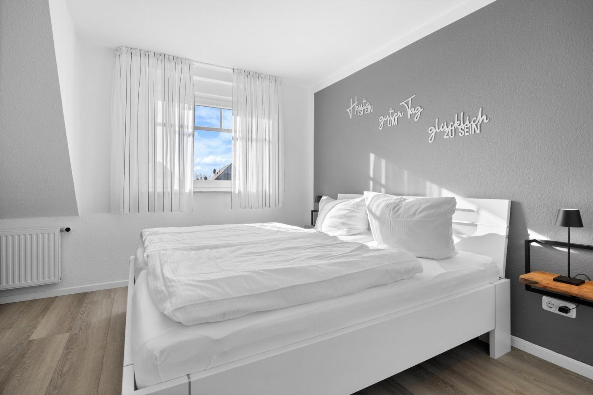 Ferienhaus Wattwurm Hooksiel Ngoại thất bức ảnh